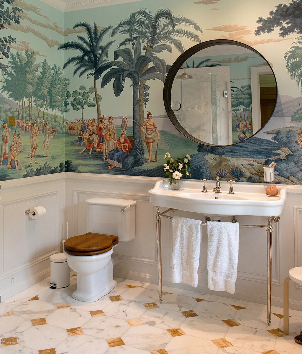 Explore our stunning collection of basins and vanity units. Crafted with elegance & functionality in mind, our basins are perfect for elevating any bathroom.