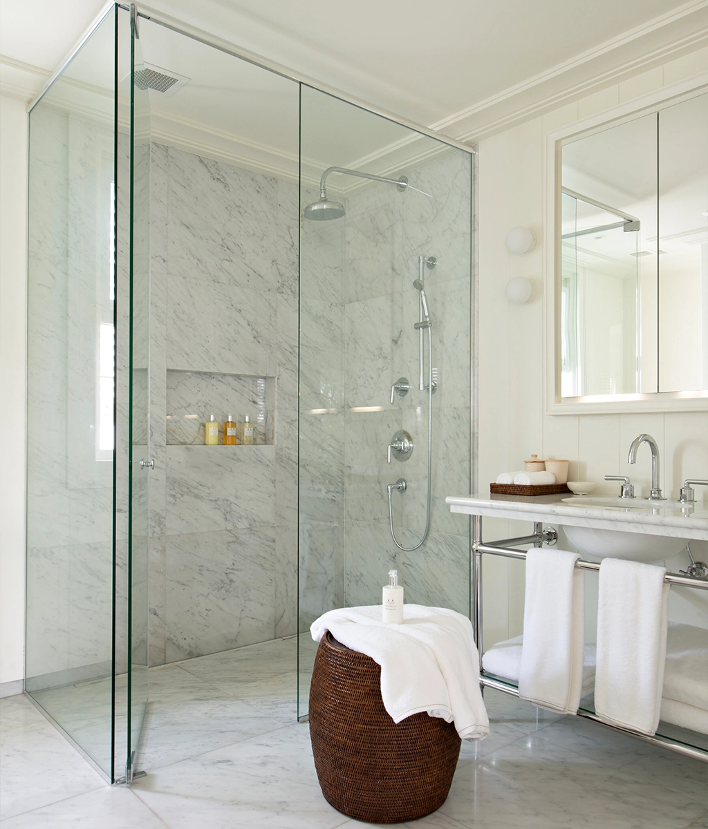 Browse Catchpole & Rye's luxury shower collection. Beautifully crafted shower enclosures, refined exposed & concealed showers fittings & freestanding showers.
