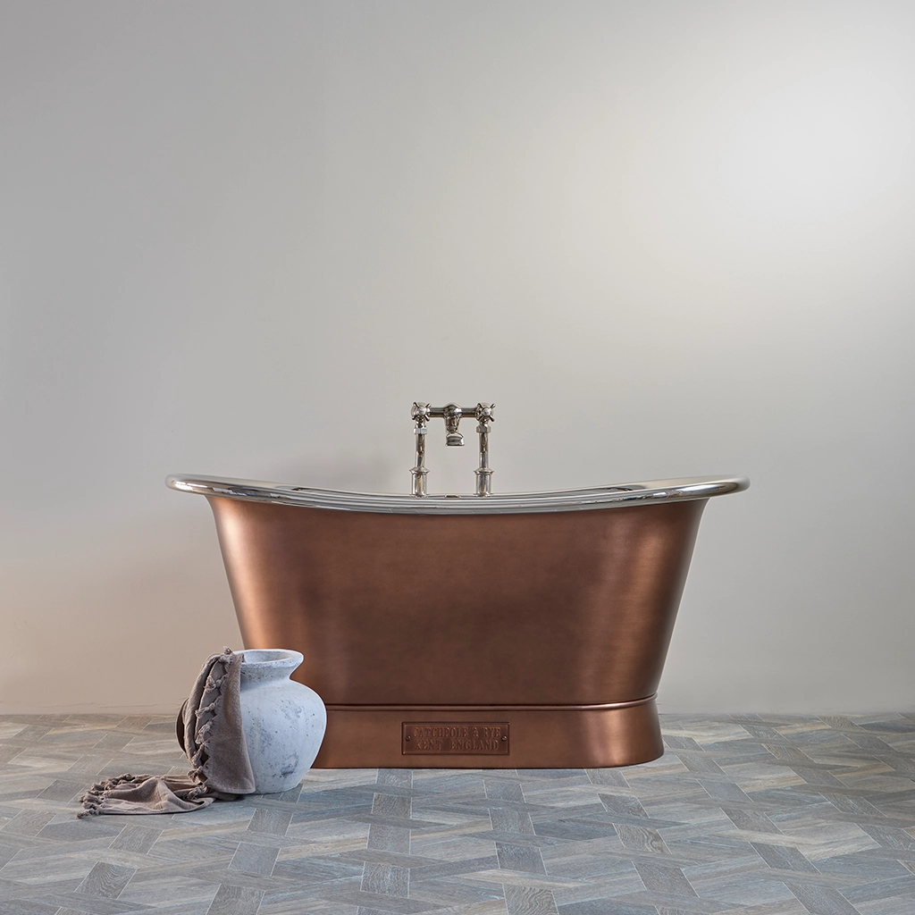 Freestanding Antique Traditional Copper Bath with bath filler on standpipes