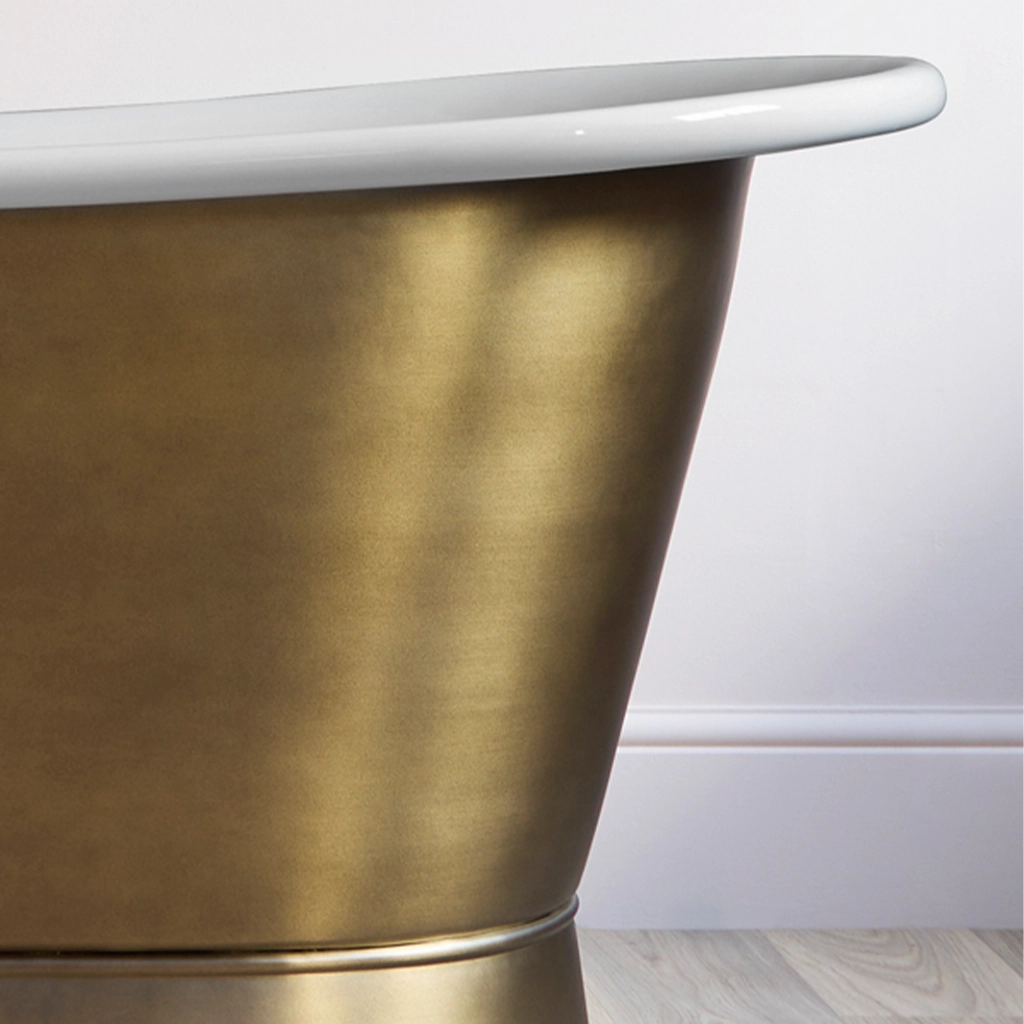Freestanding Brass Bath Traditional roll top with bath filler on standpipes