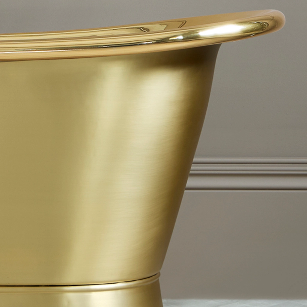 Freestanding Brass Bath Traditional roll top with bath filler on standpipes