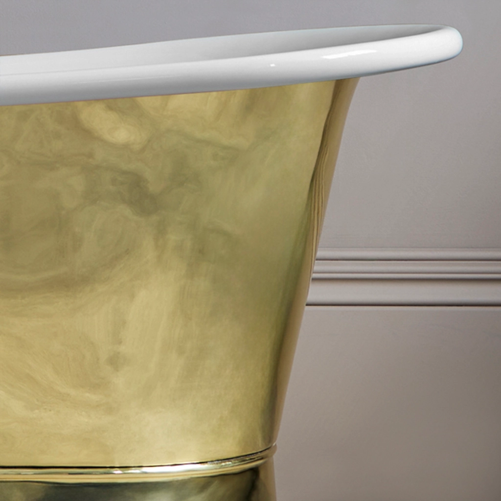 Freestanding Brass Bath Traditional roll top with bath filler on standpipes