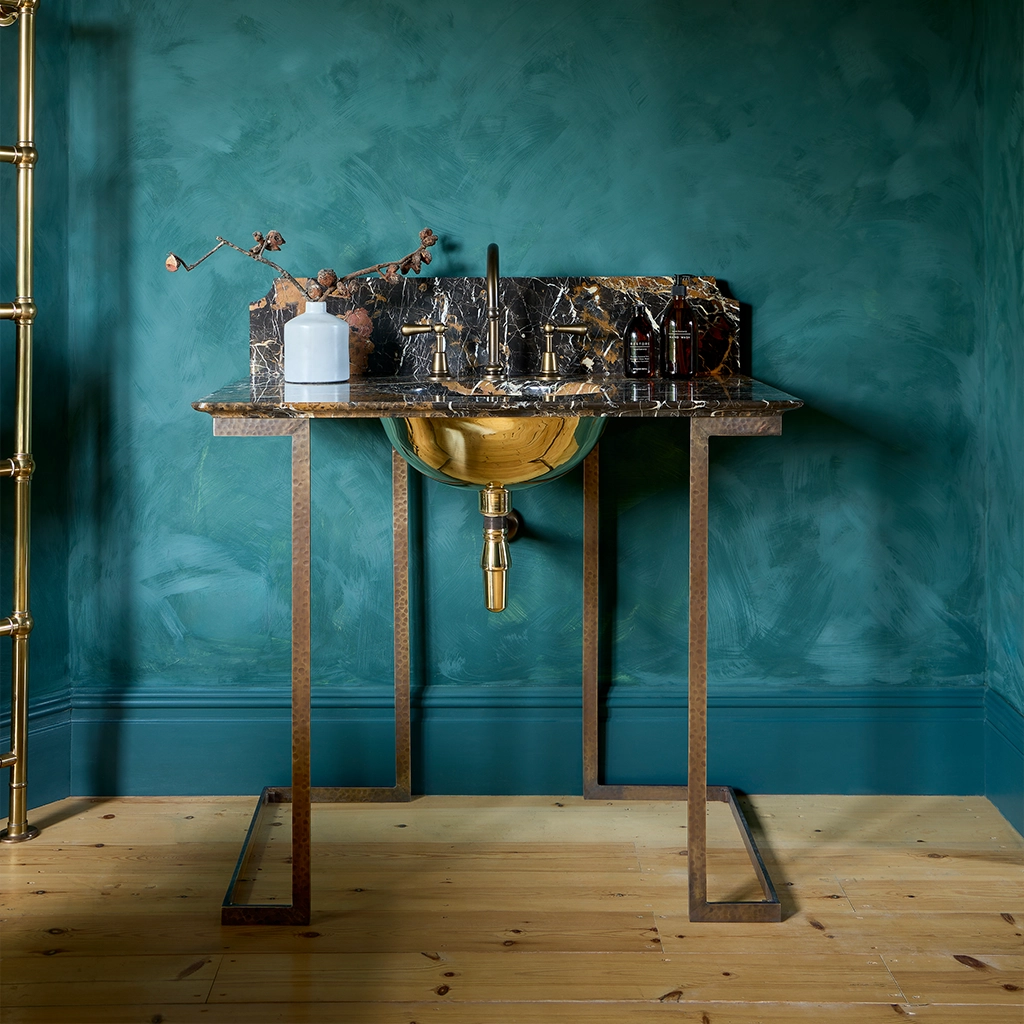 Freestanding Marble Washstand available in a number of brassware finishes