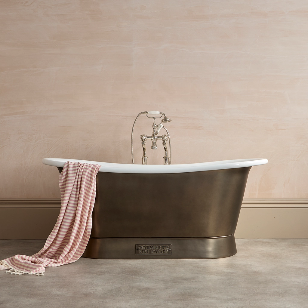 The Antique Nickel Bateau