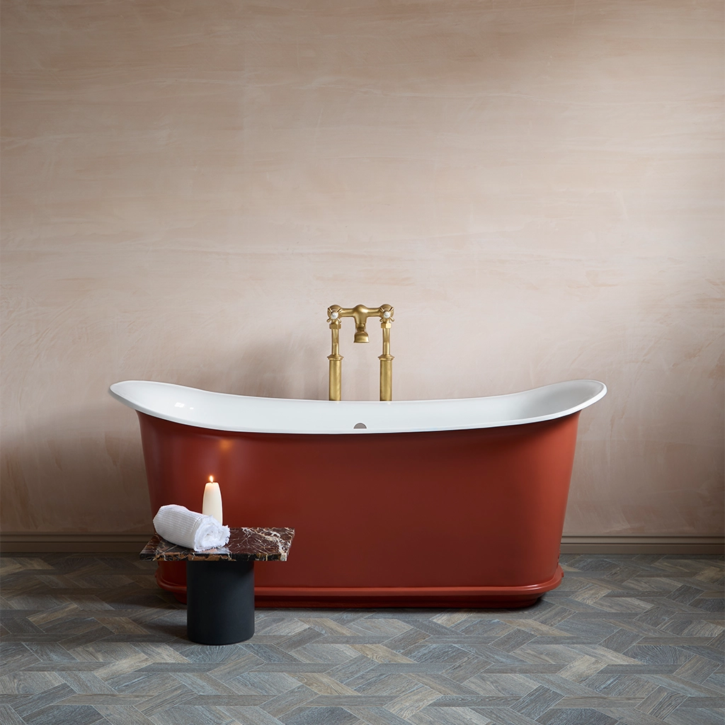 Freestanding Traditional Cast Iron Bathtub with bath filler on standpipes