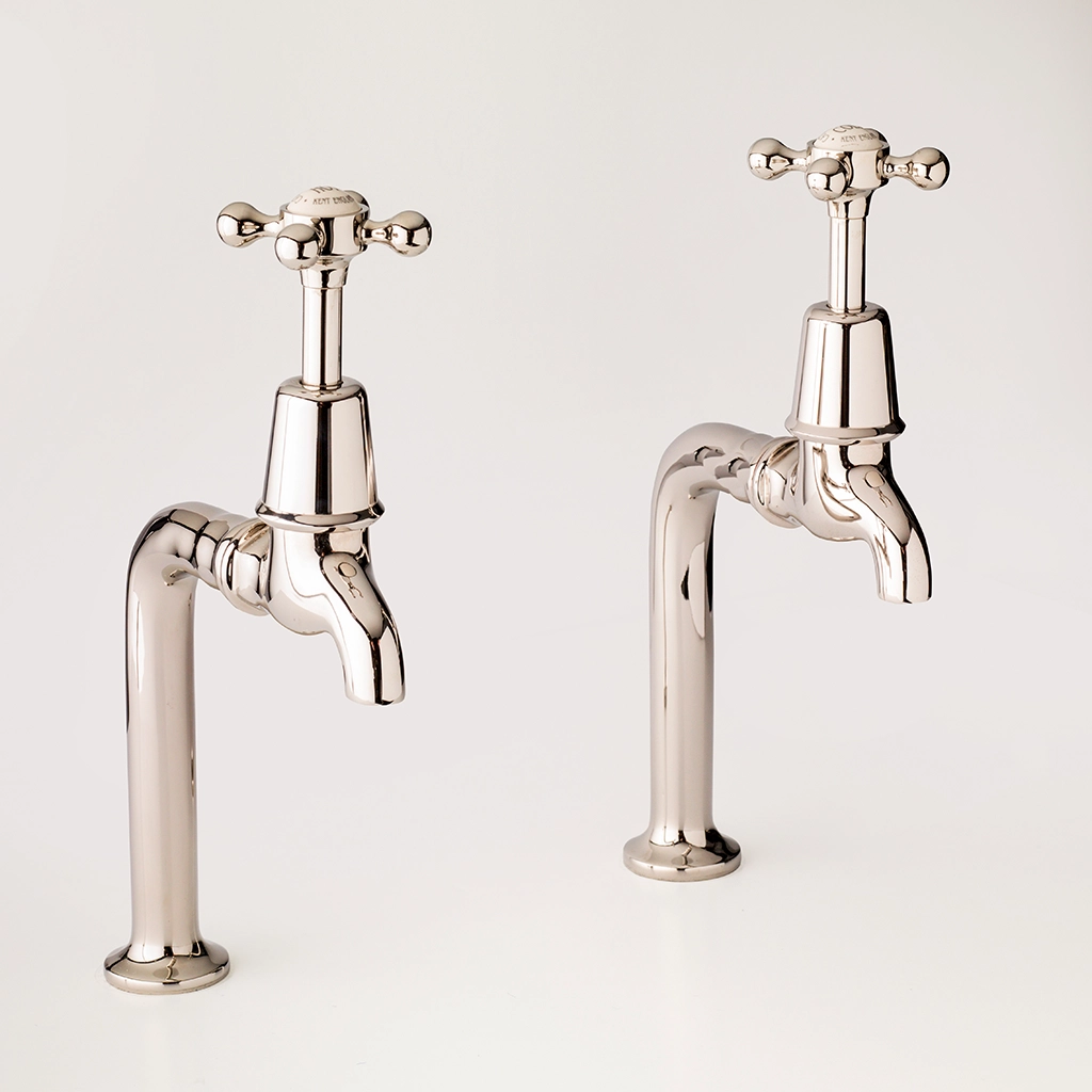 Tall, sleek and practical, our Kitchen Bibs On Risers leave traditional kitchen sink taps behind. A must for modern homes, they are hand-cast from solid brass with quarter-turn valves and offer countless design and finish possibilities.