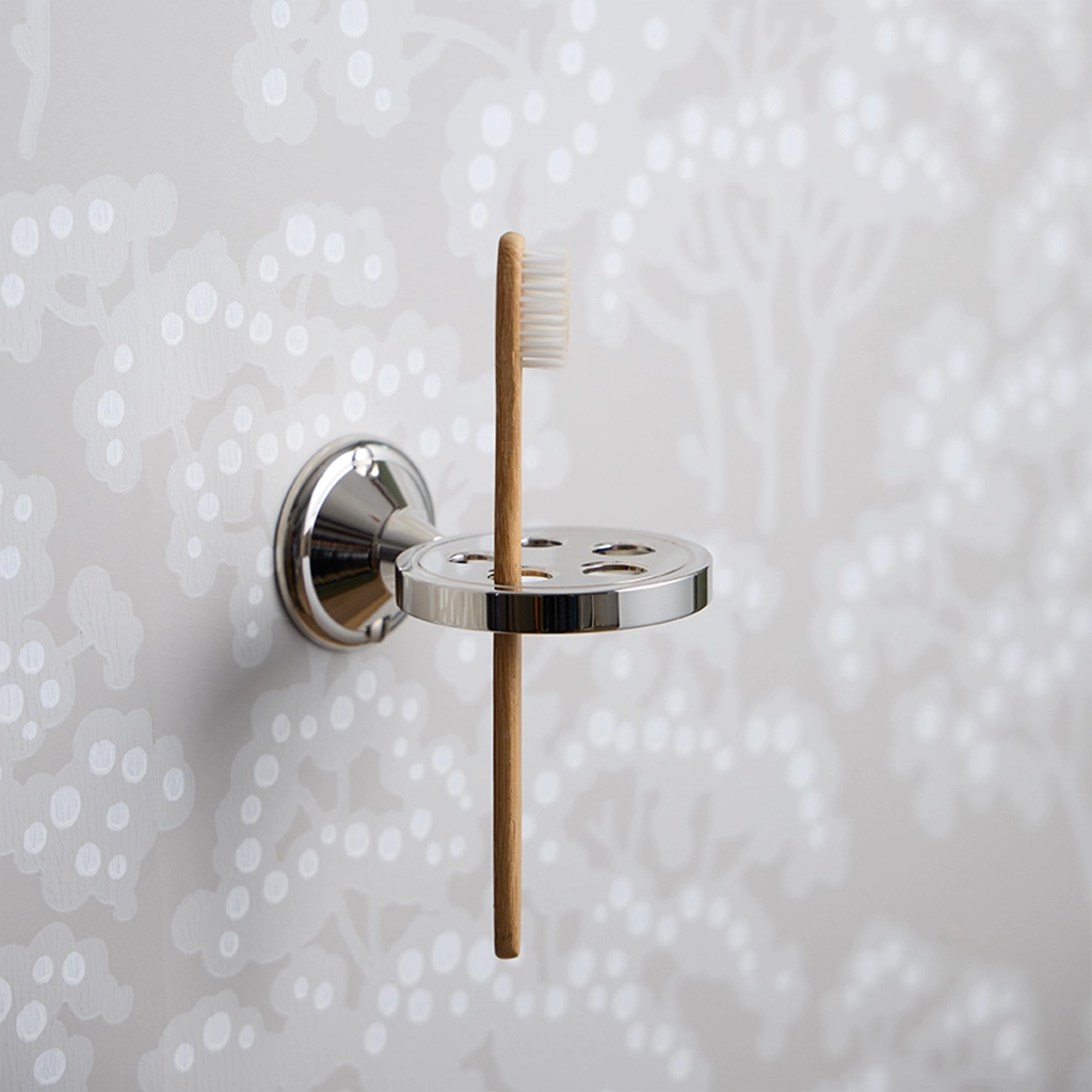 Beautifully formed, with simple curves and a high-shine finish, this Empire Collection of bathroom accessories proves that elegance is all in the detail.