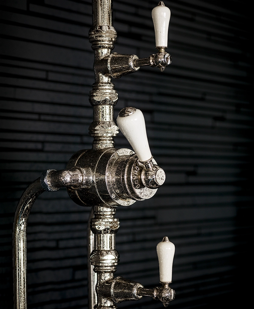 Freestanding luxury thermostatic shower available in a number of brassware finishes
