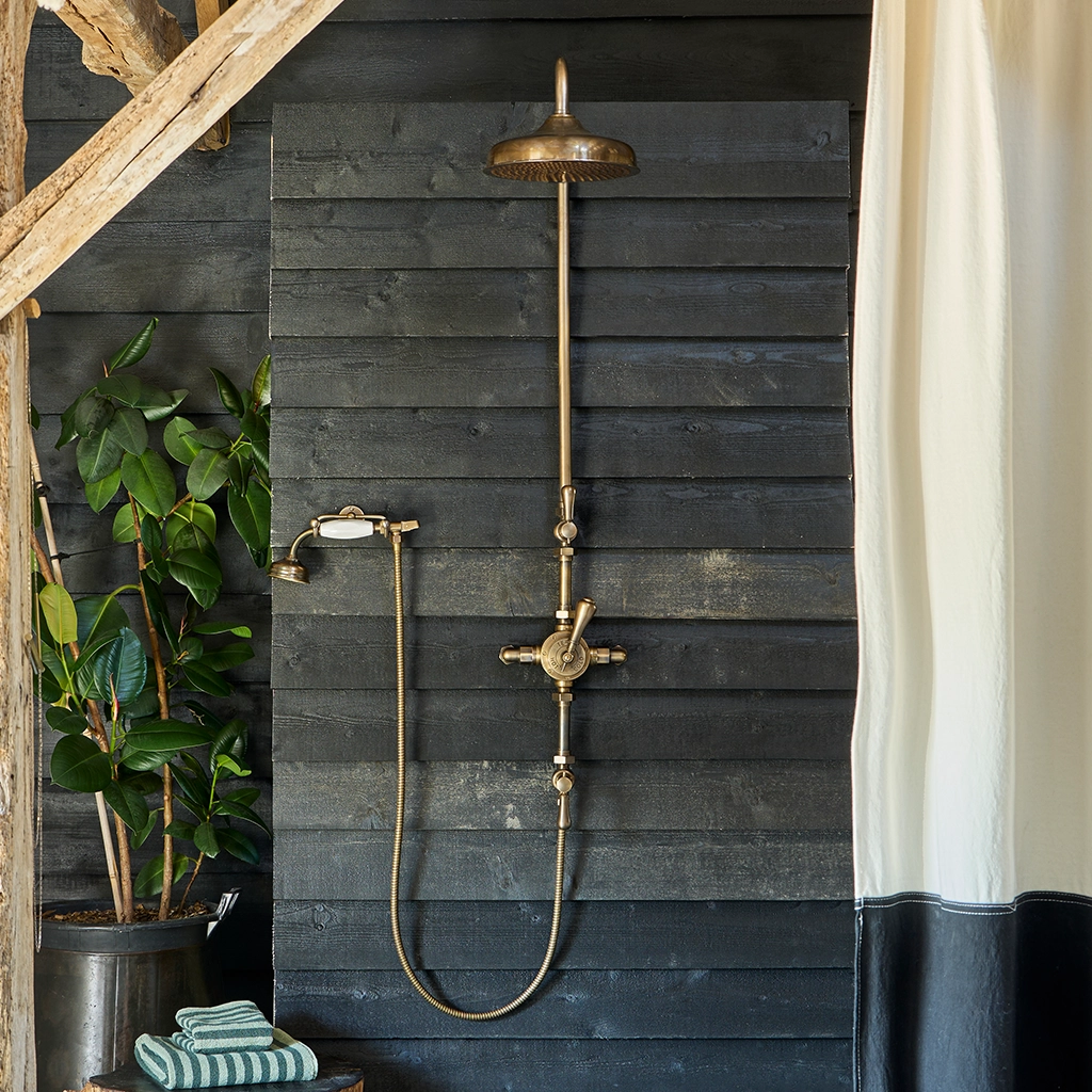 thermostatic exposed shower and thermostatic concealed shower available in a number of brassware finishes