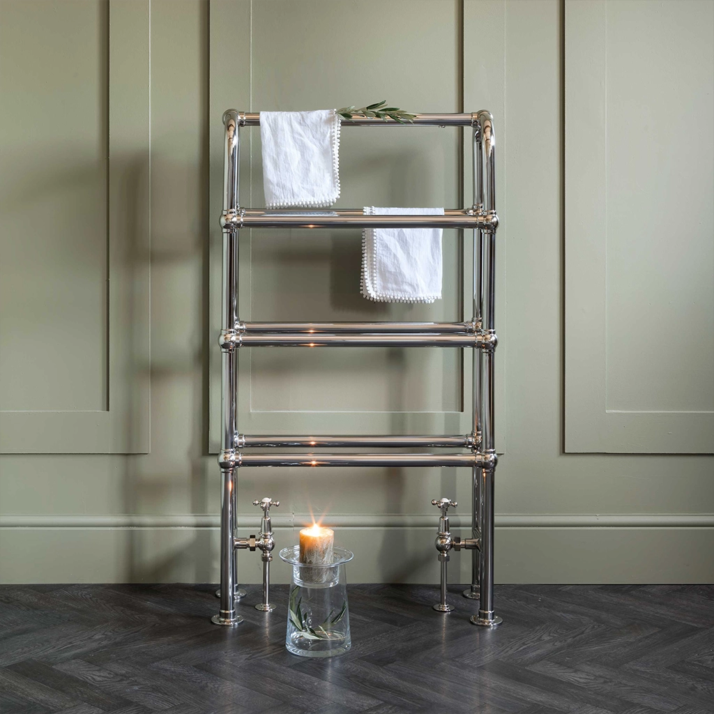 Sleek and functional, with chic, elegant curves, The Original Arched Ladder Towel Rail is a must for modern bathrooms that need a little warmth – and a lot of linen storage.