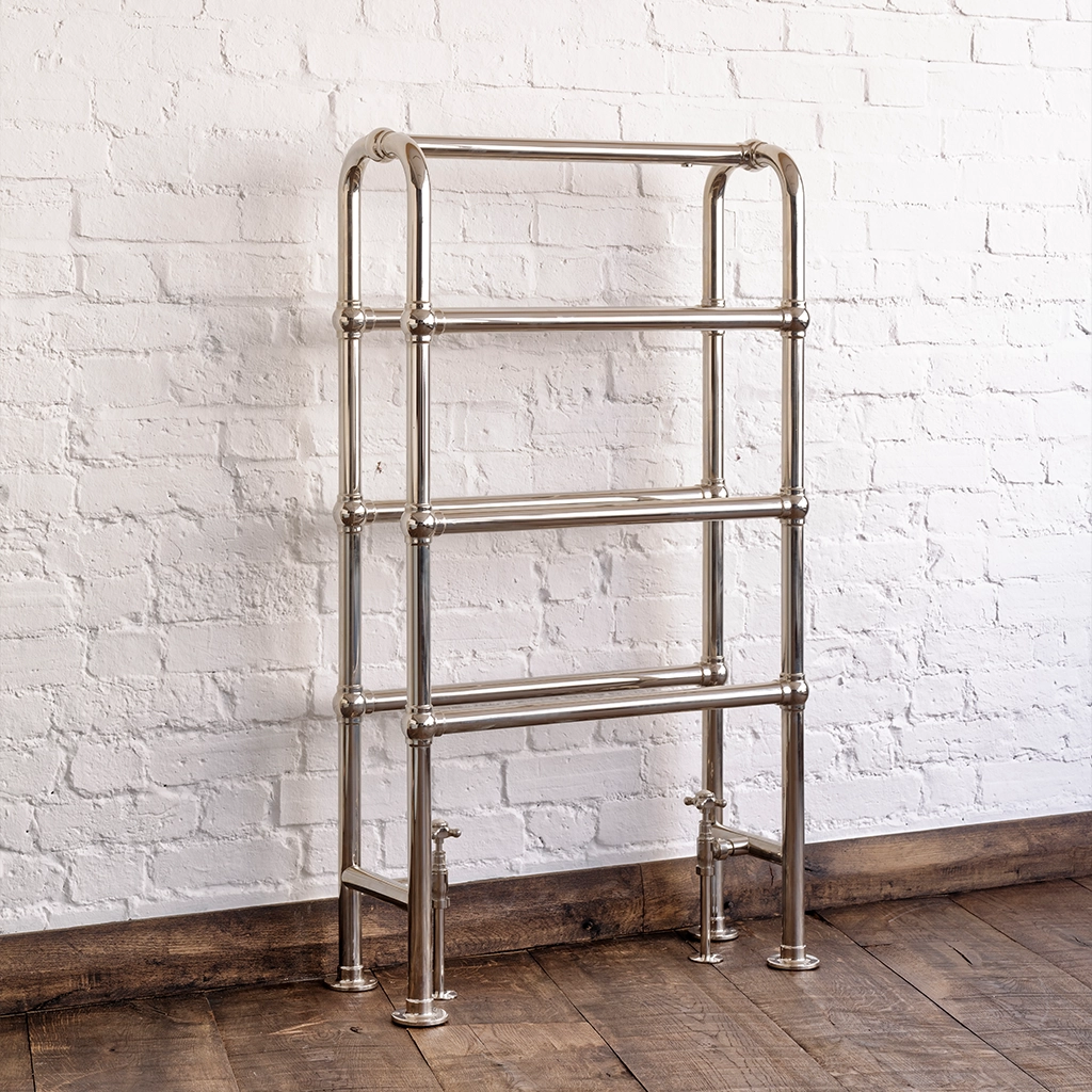 Sleek and functional, with chic, elegant curves, The Original Arched Ladder Towel Rail is a must for modern bathrooms that need a little warmth – and a lot of linen storage.