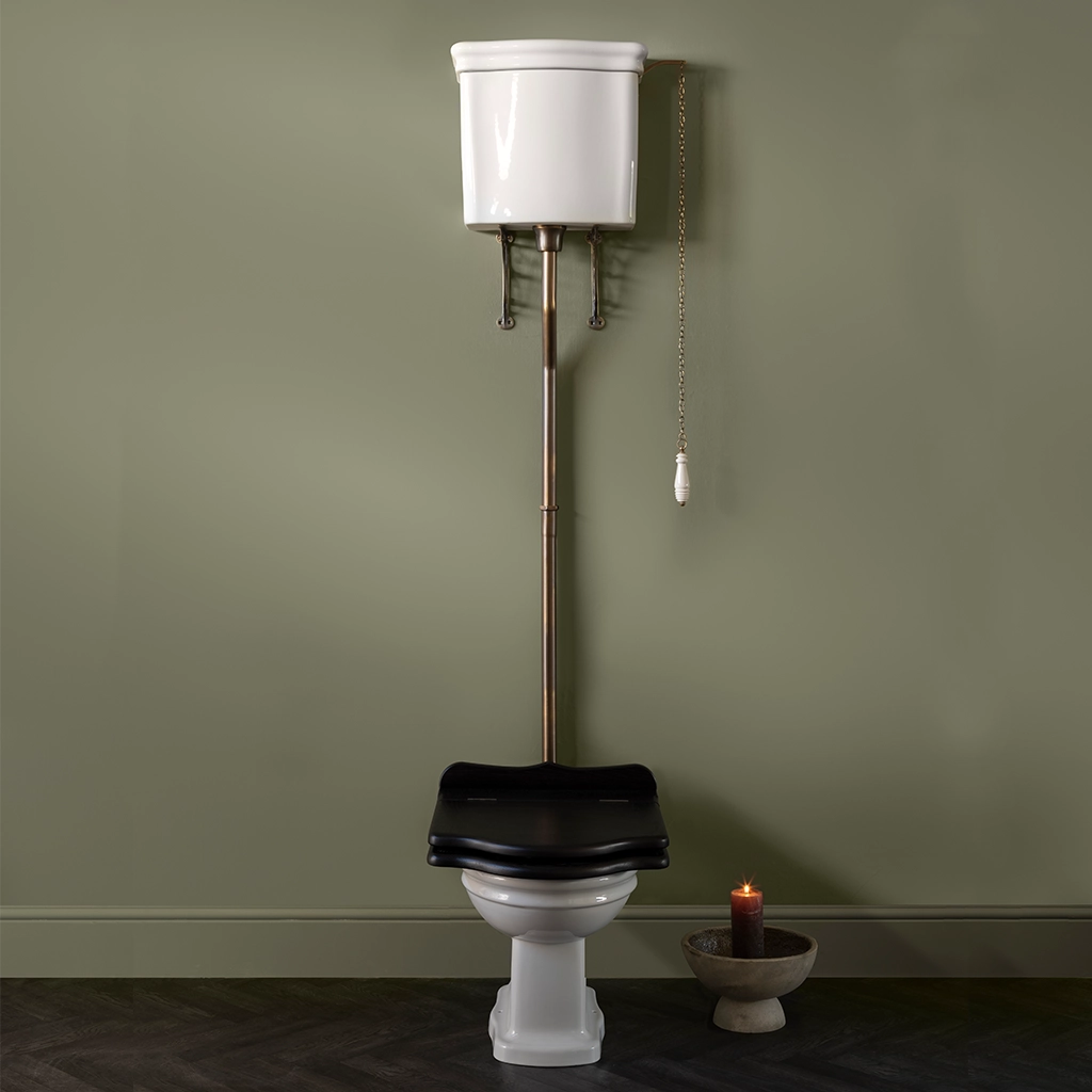 Explore our stunning range of lavatories & bidets at Catchpole & Rye. From elegant styles to luxurious finishes, our lavatories & bidets enhance any bathroom.