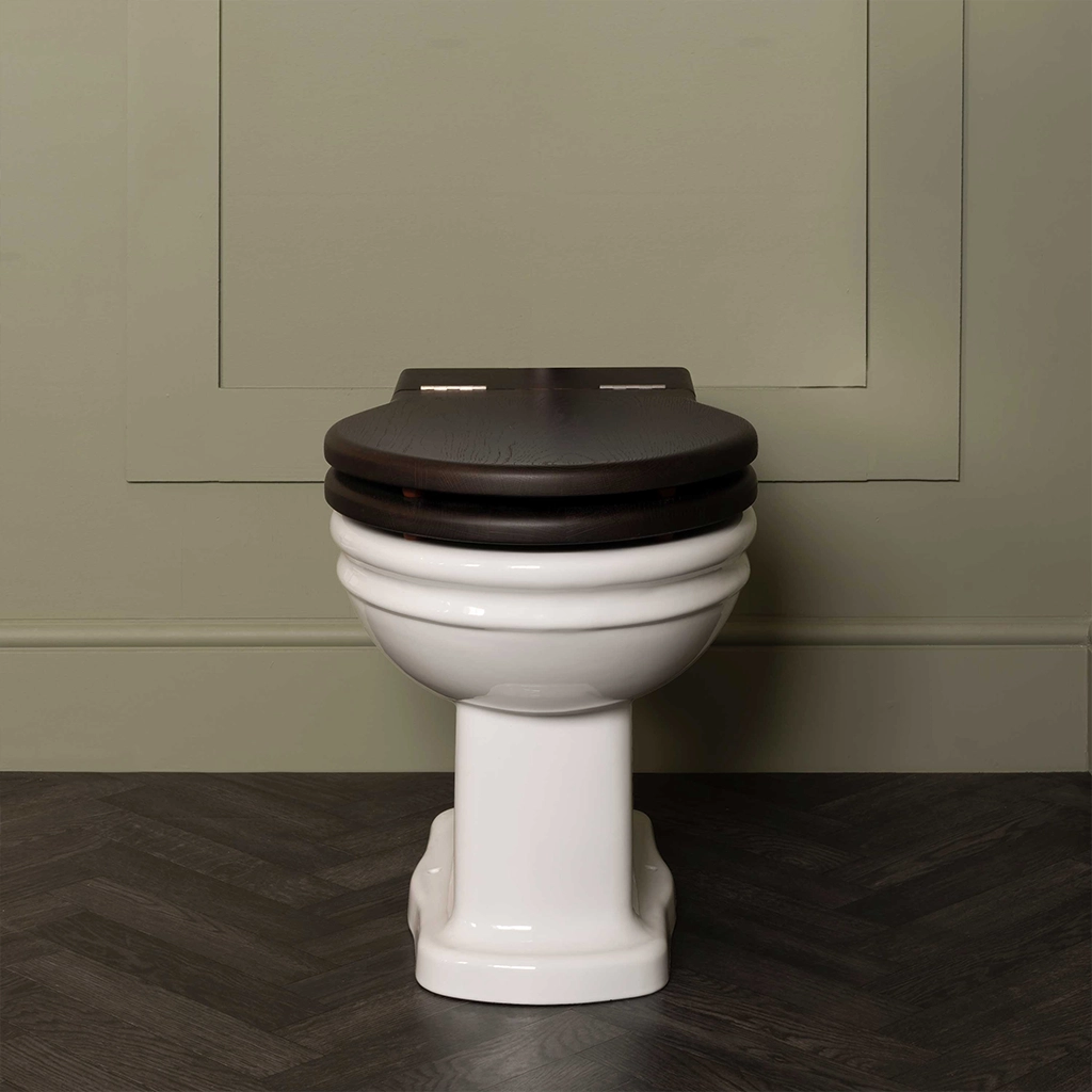 Explore our stunning range of lavatories & bidets at Catchpole & Rye. From elegant styles to luxurious finishes, our lavatories & bidets enhance any bathroom.