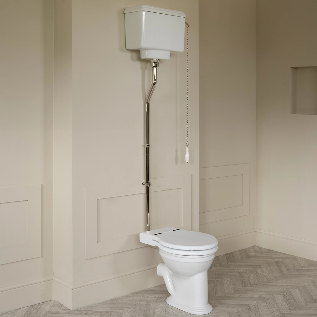 Catchpole & Rye's vintage toilets are expertly crafted for authentic period style. Explore our collection of traditional designs for timeless bathroom style.