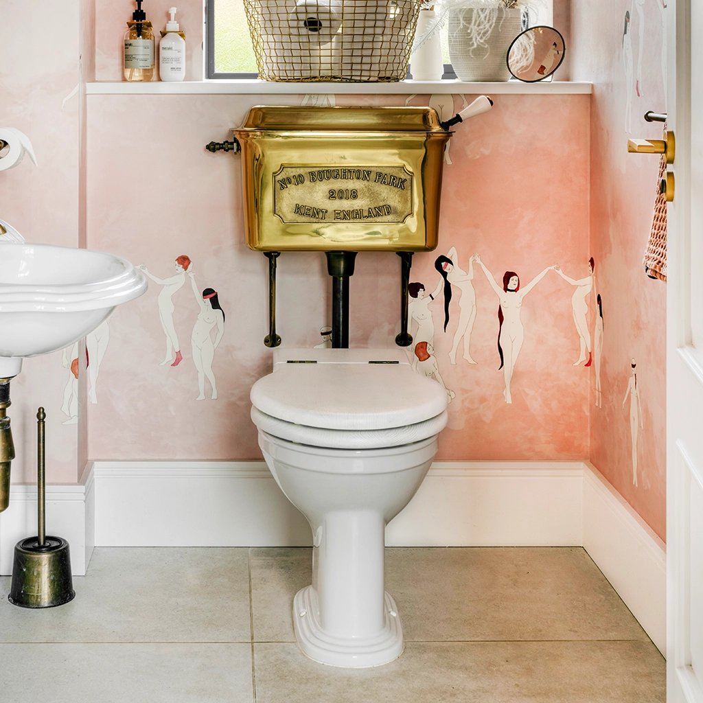 Explore our stunning range of lavatories & bidets at Catchpole & Rye. From elegant styles to luxurious finishes, our lavatories & bidets enhance any bathroom.