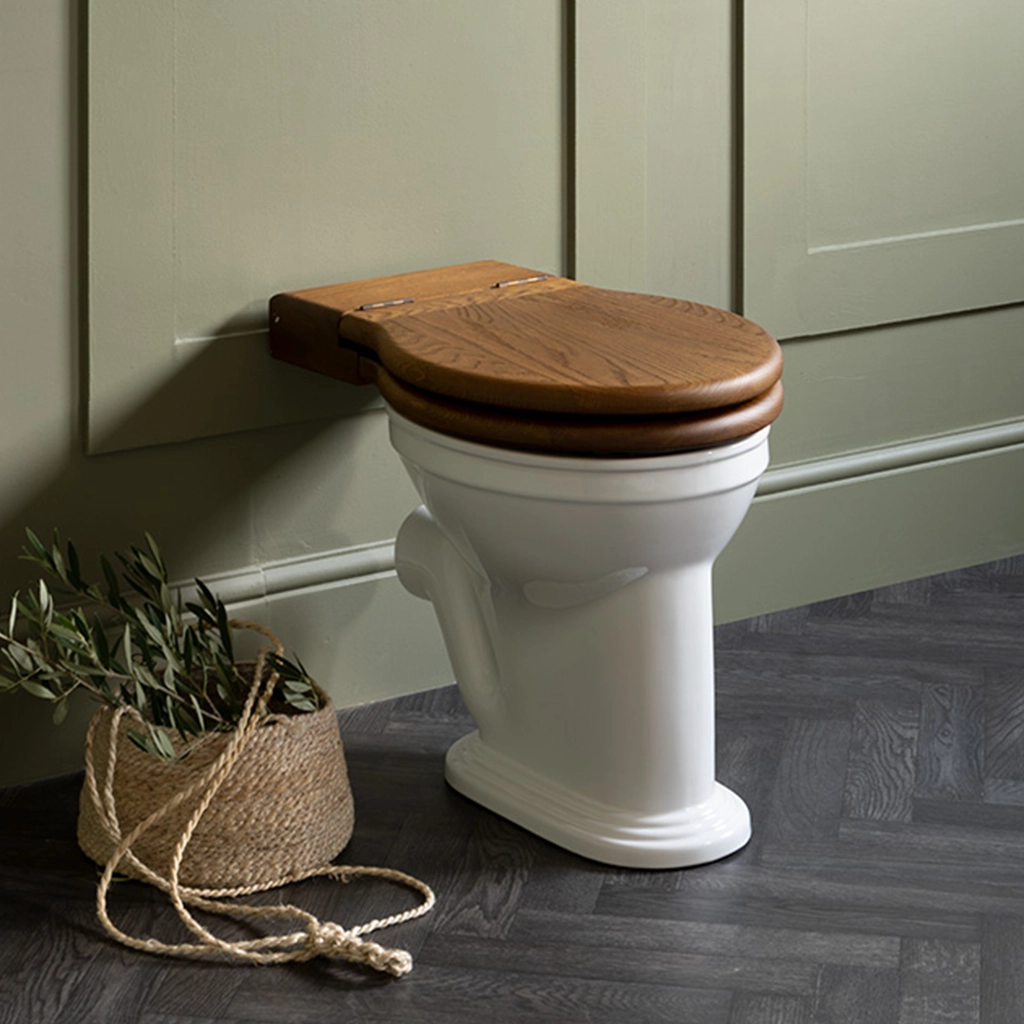 Explore our stunning range of lavatories & bidets at Catchpole & Rye. From elegant styles to luxurious finishes, our lavatories & bidets enhance any bathroom.