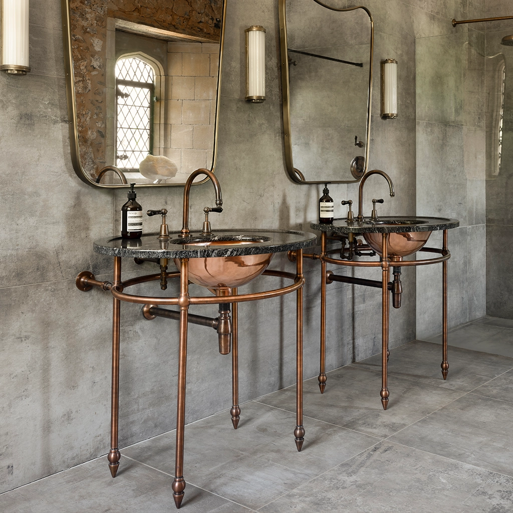 Explore our stunning collection of basins and vanity units. Crafted with elegance & functionality in mind, our basins are perfect for elevating any bathroom.