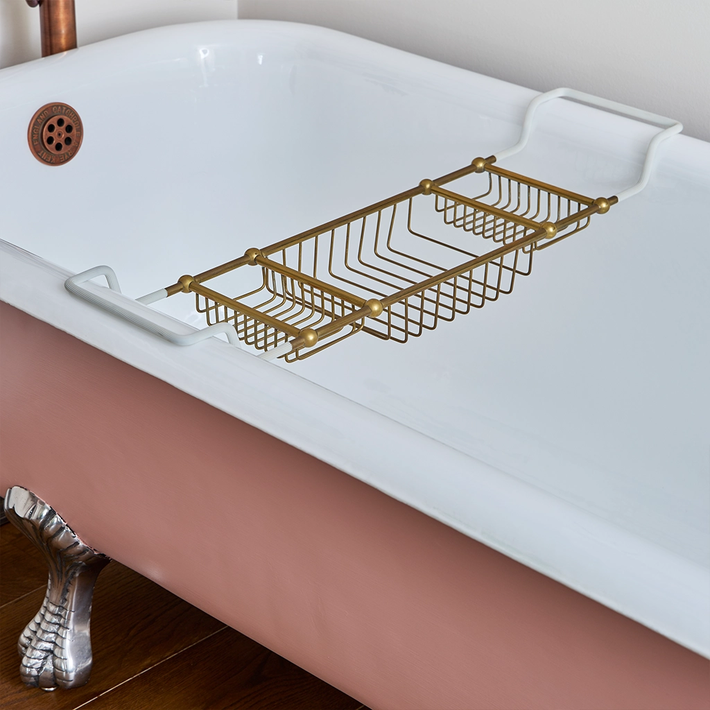From bath racks to mirrors, explore Catchpole & Rye's collection of luxurious bathroom accessories to add the perfect finishing touch to your dream bathroom.