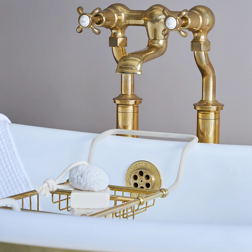 From bath racks to mirrors, explore Catchpole & Rye's collection of luxurious bathroom accessories to add the perfect finishing touch to your dream bathroom.
