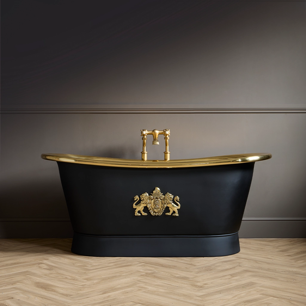Discover traditional Metal Baths at Catchpole & Rye. Explore our collection of bespoke traditional metal baths, manufactured with precision for luxury bathrooms.