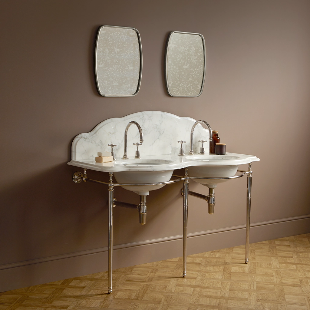 Explore our stunning collection of basins and vanity units. Crafted with elegance & functionality in mind, our basins are perfect for elevating any bathroom.
