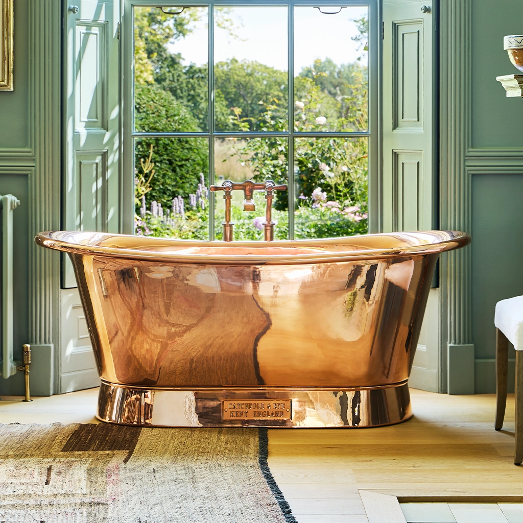 Discover traditional Metal Baths at Catchpole & Rye. Explore our collection of bespoke traditional metal baths, manufactured with precision for luxury bathrooms.