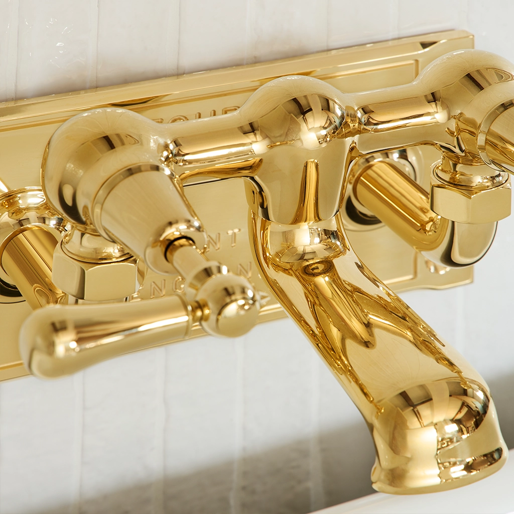 Beautifully designed and manufactured with precision, our bath mixer taps are a sight to behold. Choose the Wall Mounted or the Deck Mounted Bathtub Filler with countless finishes options.