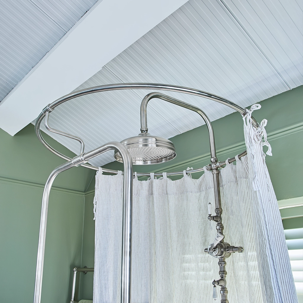 Browse Catchpole & Rye's luxury shower collection. Beautifully crafted shower enclosures, refined exposed & concealed showers fittings & freestanding showers.