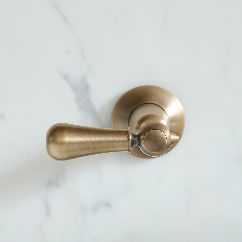 Browse luxury taps & faucets at Catchpole & Rye. Expertly manufactured to match any aesthetic through our variety of brassware finishes.